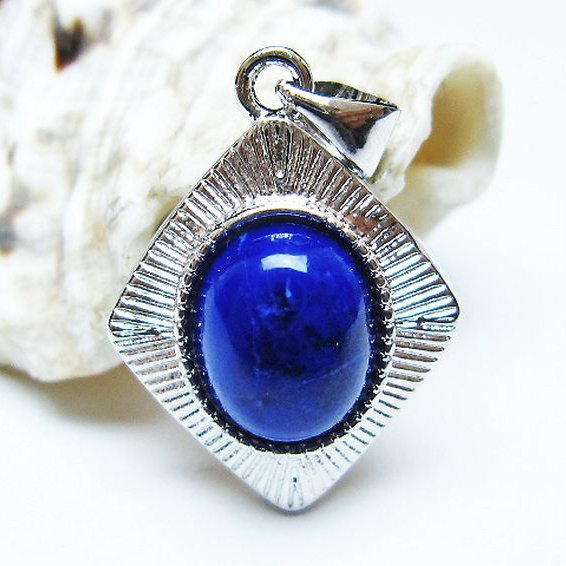ラピスラズリ ペンダント [T25-41002]