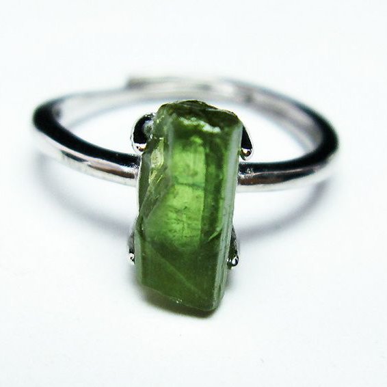 緑トルマリン 指輪 (13号)[T254-2253]