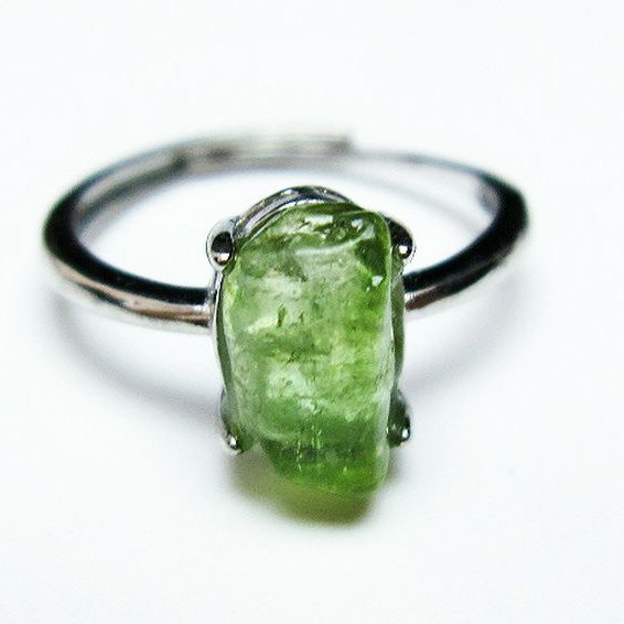 緑トルマリン 指輪 (14号)[T254-2616]