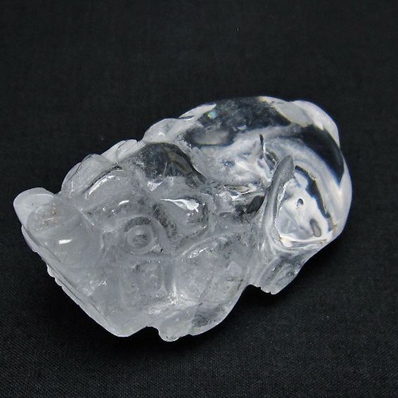 ヒマラヤ水晶 ヒキュウ 貔貅 置物[T261-1194]