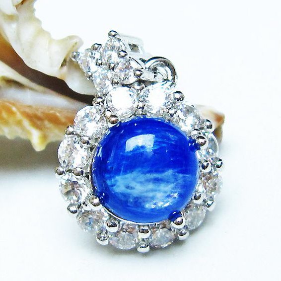 カイヤナイト ペンダント [t273-4133]