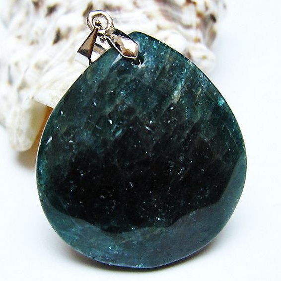 アパタイト ペンダント [t278-1551]