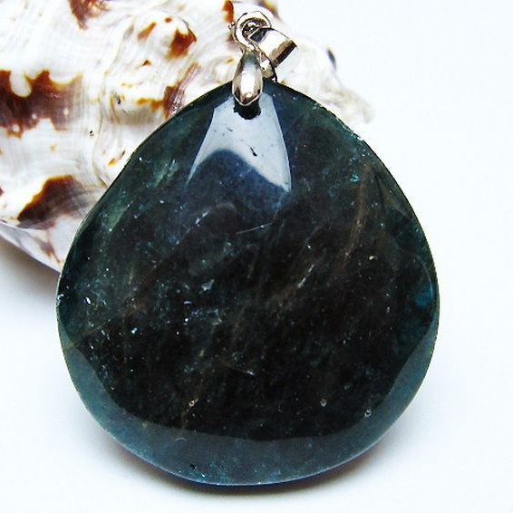 アパタイト ペンダント [T278-1604]