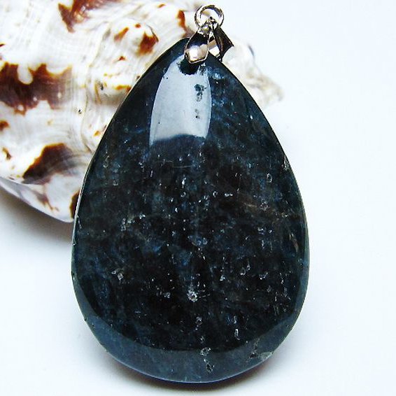 アパタイト ペンダント [t278-1612]