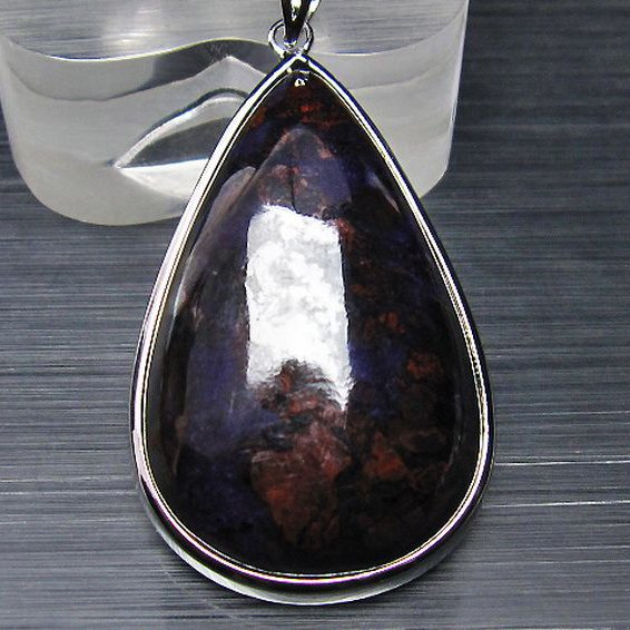 スギライト ペンダント [T291-3758]