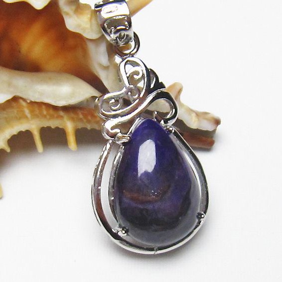 スギライト ペンダント [t291-4068]