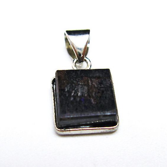 スギライト ペンダント [T291-4522]