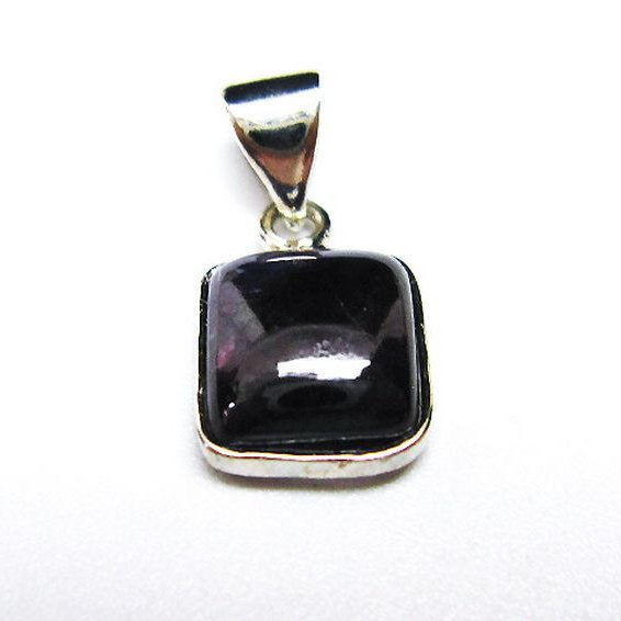 スギライト ペンダント [T291-4650]