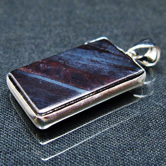 スギライト ペンダント [T291-4716]