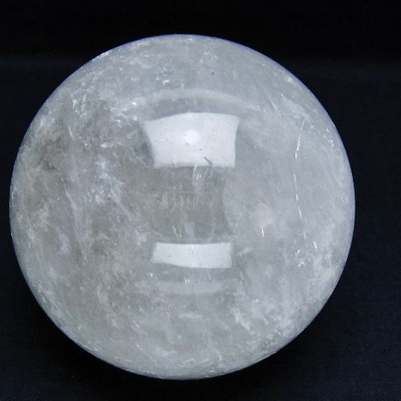 ヒマラヤ水晶 丸玉 77mm [t296-3124]