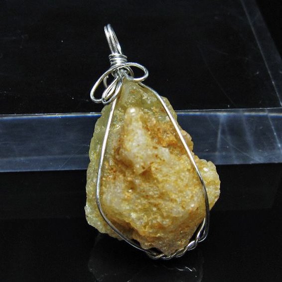 リビアングラス ペンダント [t298-1000]