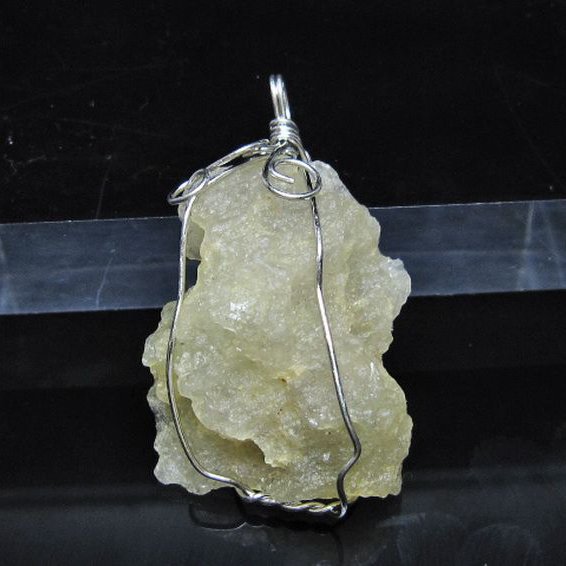 リビアングラス ペンダント [t298-1003]