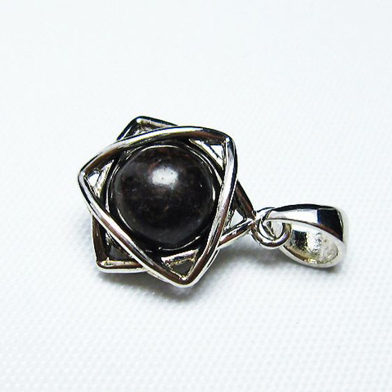 コンドライト「サハラNWA869隕石」 ペンダント [T298-399]