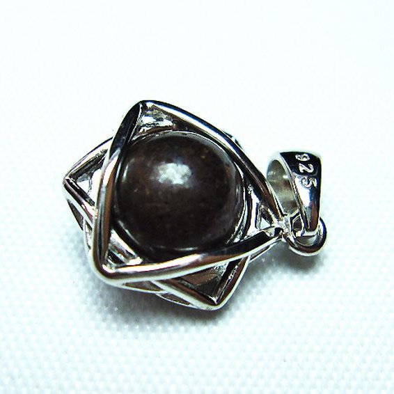 コンドライト「サハラNWA869隕石」 ペンダント [T298-524]