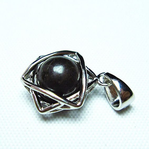 コンドライト「サハラNWA869隕石」 ペンダント [T298-582]