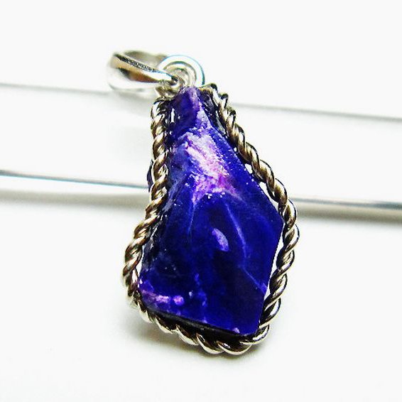 隕石ペンダント スギライト付き② スギライト ペンダント [t298-751]