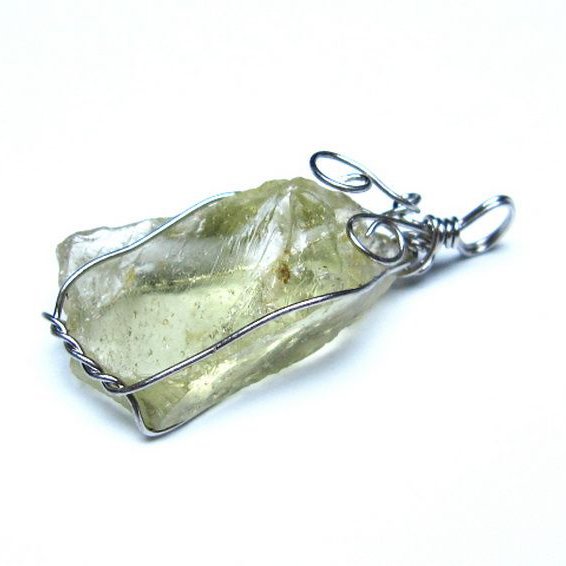 ★アン凛子★リビアングラス　隕石　12ミリ リビアングラス ペンダント 隕石由来の天然ガラス[t298-804]