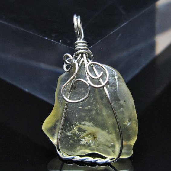 リビアングラス ペンダント [t298-890]