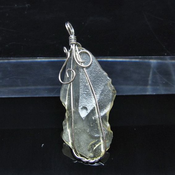 リビアングラス ペンダント [t298-936]