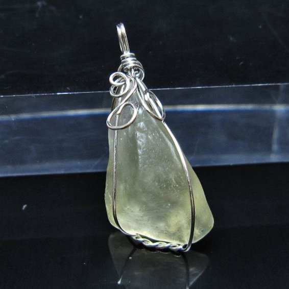 リビアングラス ペンダント [t298-948]