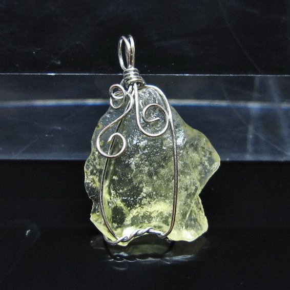 リビアングラス ペンダント [t298-959]