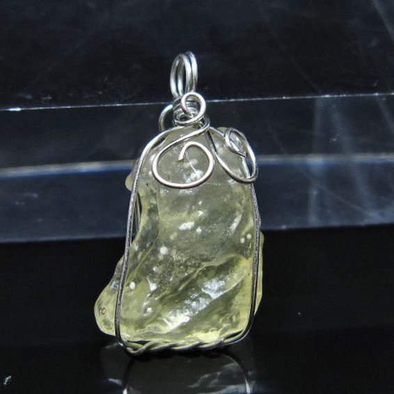 リビアングラス ペンダント [t298-966]