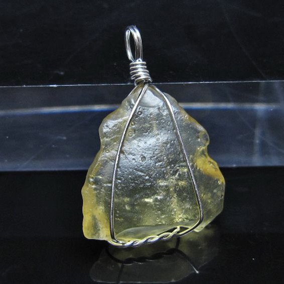 リビアングラス ペンダント [t298-970]