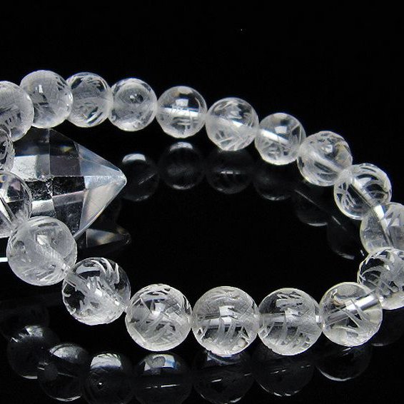 ヒマラヤ水晶 手彫り 龍 ブレスレット 11mm [T305-801]