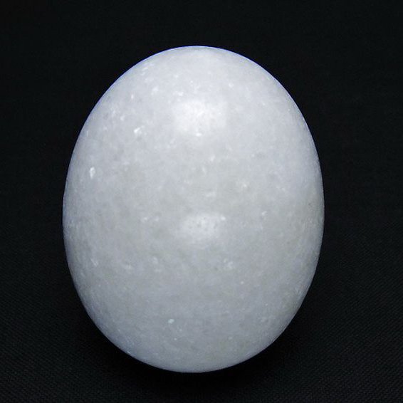 漢白玉たまご 置物 [t306-2946]