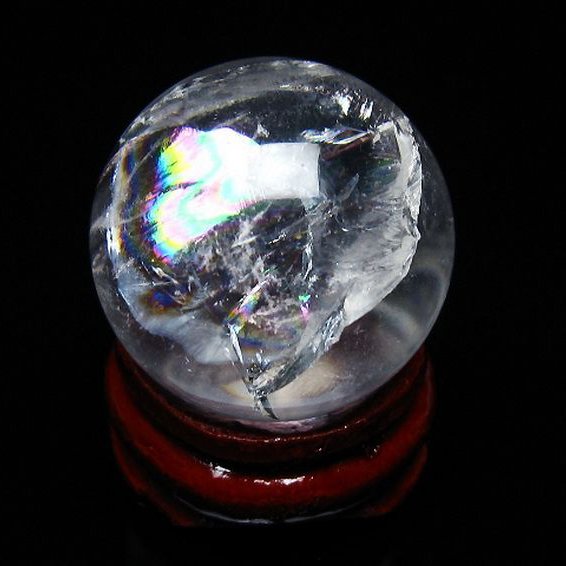 虹入り ヒマラヤ水晶 丸玉 25mm [T317-4832]