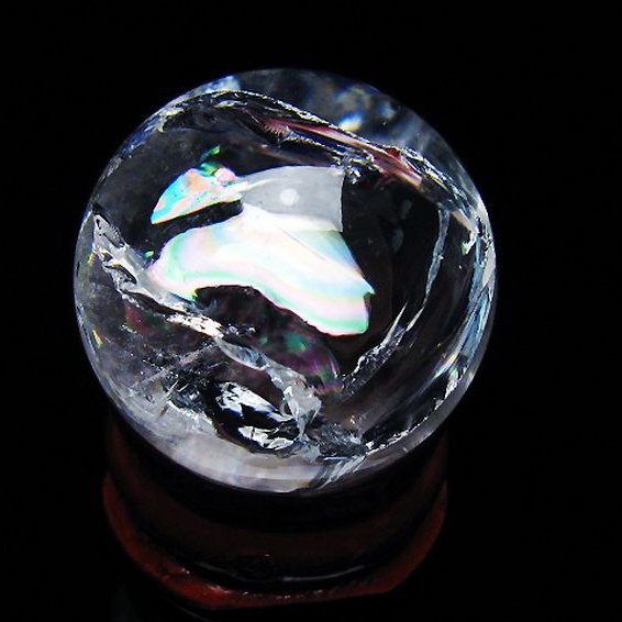虹入り ヒマラヤ水晶 丸玉 27mm [T317-5080]