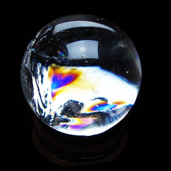 【ヒマラヤ水晶】丸玉 虹入り 約98㎜ 約1,355g 天然石 セール開催中！ 虹入り ヒマラヤ水晶 丸玉 27mm [t317-5117]