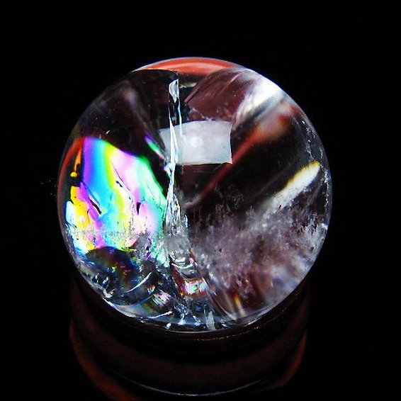 虹入り ヒマラヤ水晶 丸玉 25mm [t317-5149]