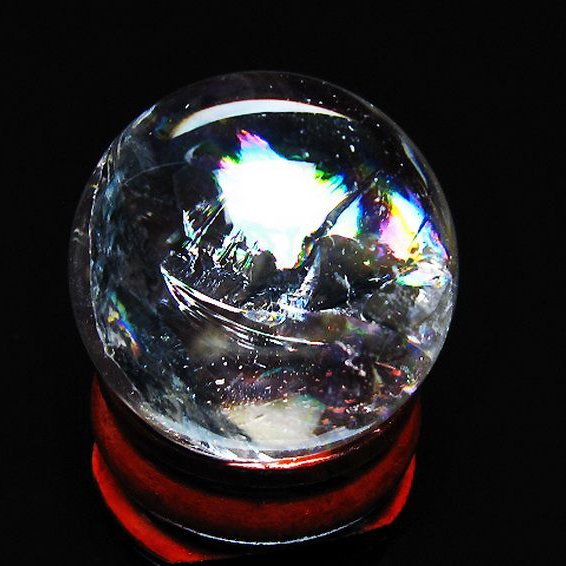 虹入り ヒマラヤ水晶 丸玉 26mm [T317-5187]