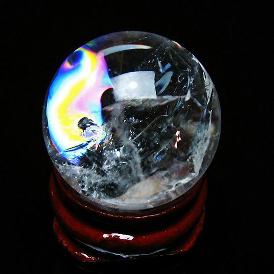 虹入り ヒマラヤ水晶 丸玉 25mm [t317-5319]