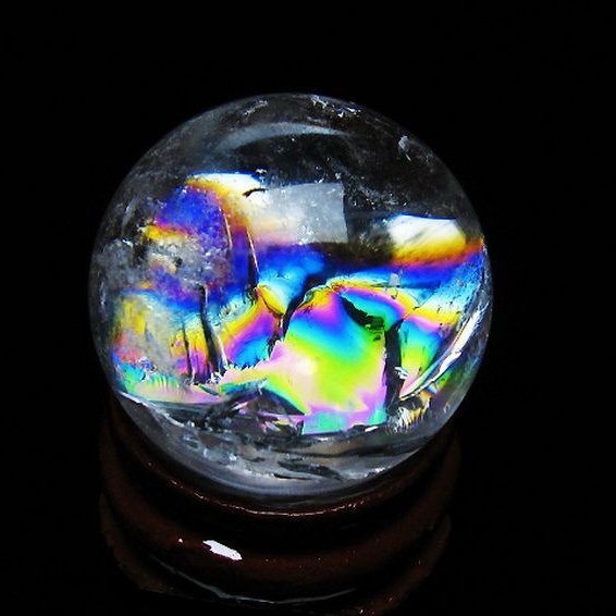 虹入り ヒマラヤ水晶 丸玉 25mm [t317-5325]
