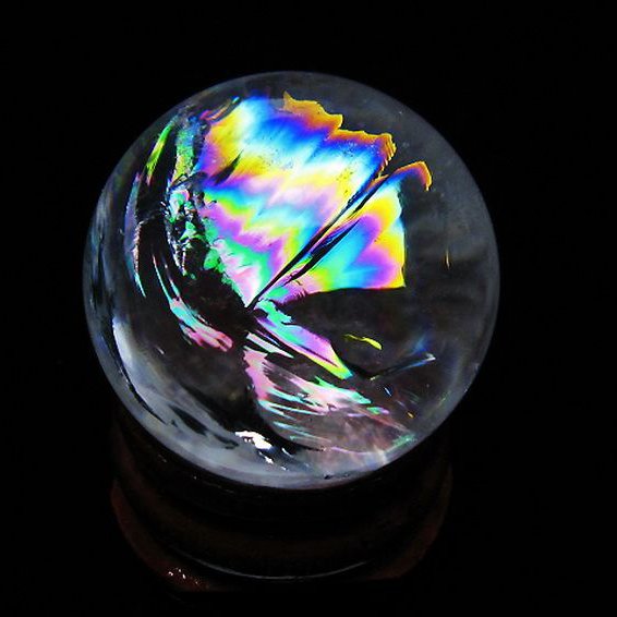 虹入り ヒマラヤ水晶 丸玉 27mm [t317-5335]