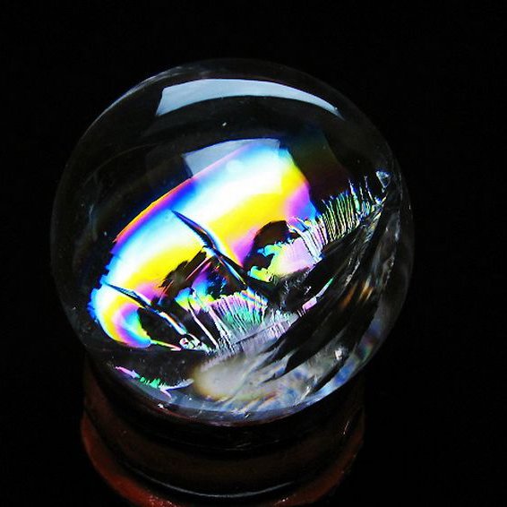 虹入り ヒマラヤ水晶 丸玉 28mm [t317-5416]