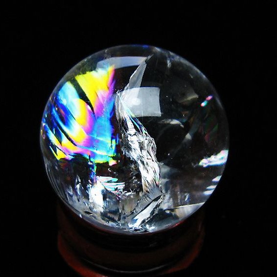 虹入り ヒマラヤ水晶 丸玉 28mm [t317-5422]