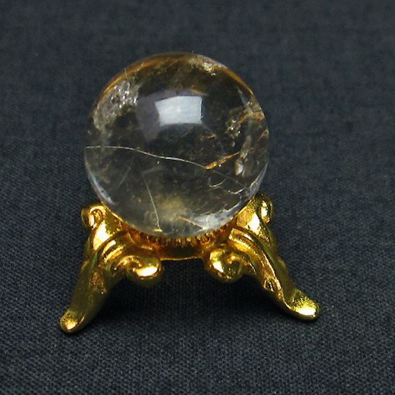 ルチル入り 水晶 丸玉 17mm [T318-3863]