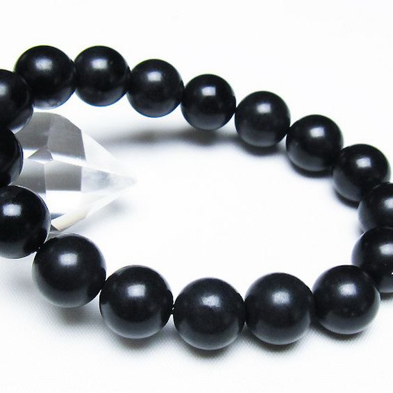 北海道上ノ国町産 ブラックシリカ ブレスレット 12mm [t325-5443]