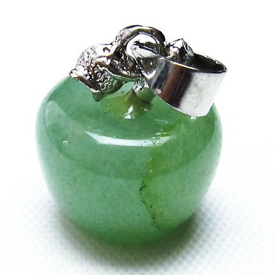 インド翡翠 リンゴ ペンダント [T330-1842]