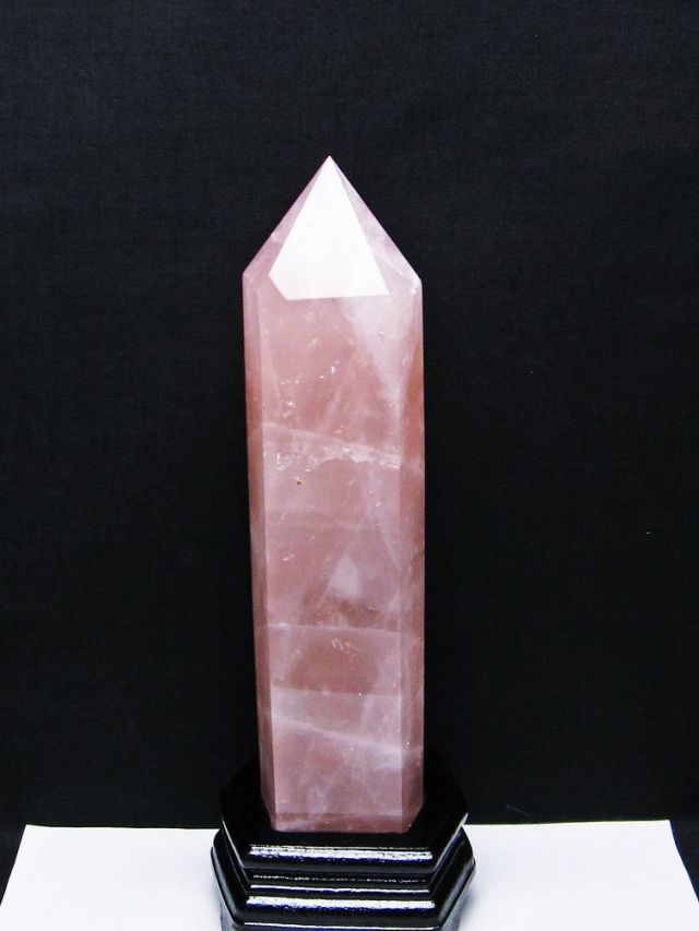 1.9Kg ローズクォーツ 六角柱[t332-5526]