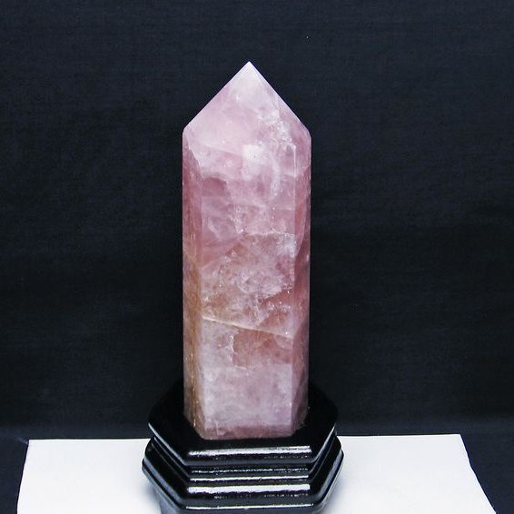 1.1Kg ローズクォーツ 六角柱[t332-5645]