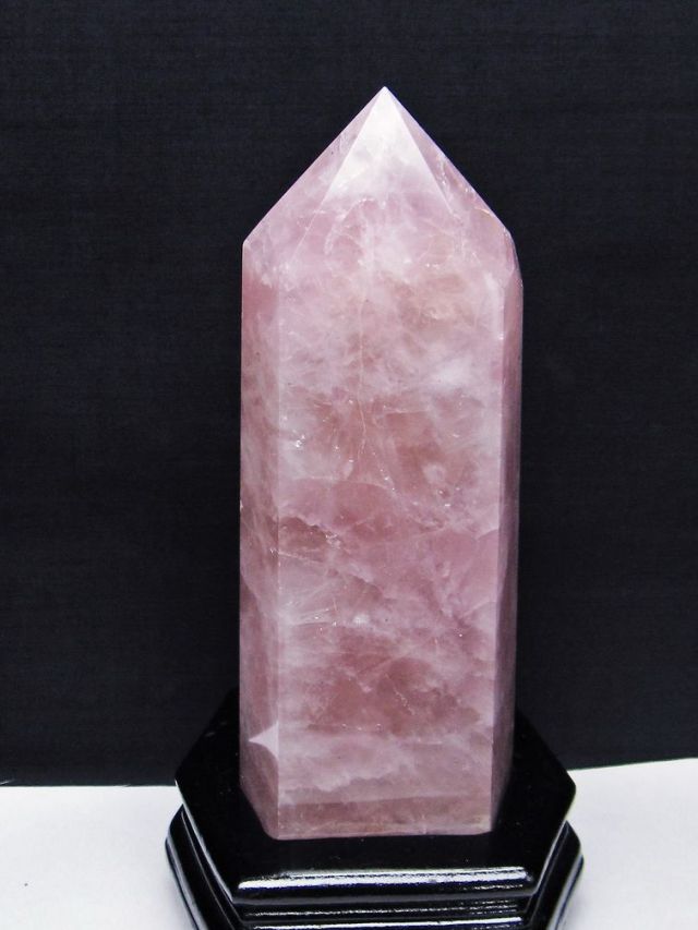 1.6Kg ローズクォーツ 六角柱[T332-5948]