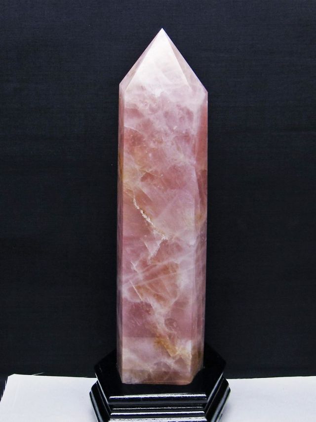 1.8Kg ローズクォーツ 六角柱[T332-5960]