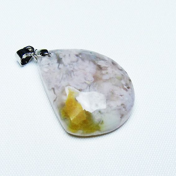 桜メノウ チェリーブロッサムアゲート ペンダント [T335-3158]