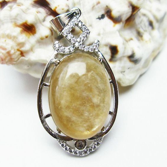 イエローマイカ　白雲母 ペンダント [T337-533]