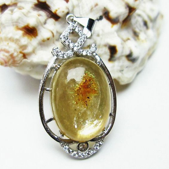 イエローマイカ　白雲母 ペンダント [T337-558]