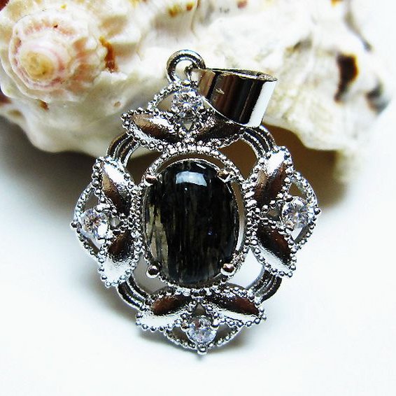 ブラックルチルクォーツ ペンダント [T343-1580]